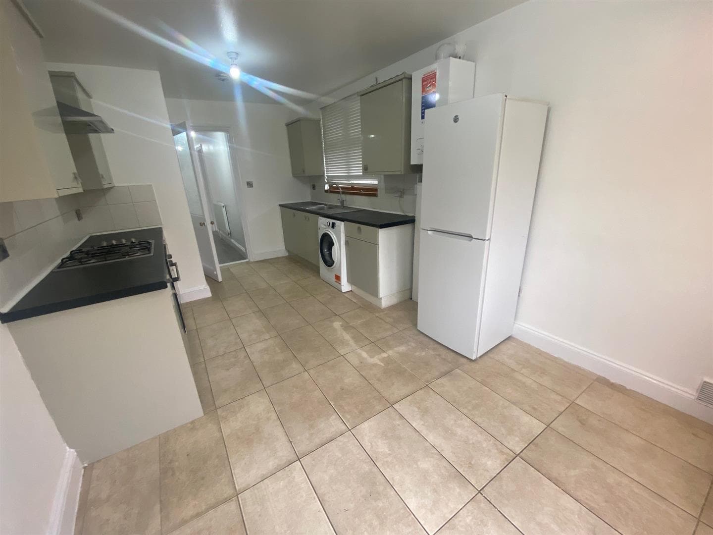 Daws Lane, London, NW7