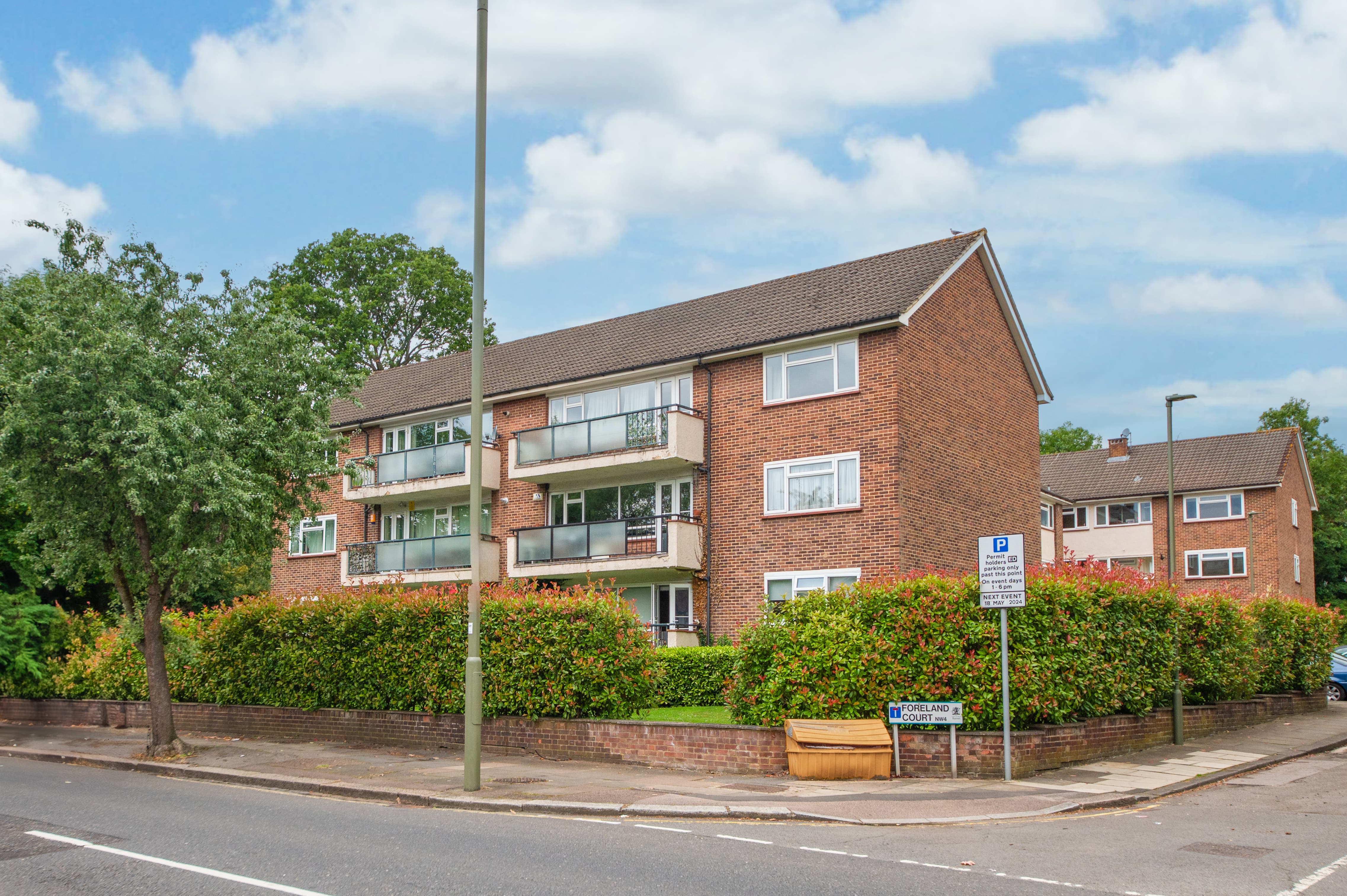 Holders Hill Road, Foreland Court Holders Hill Road, NW4