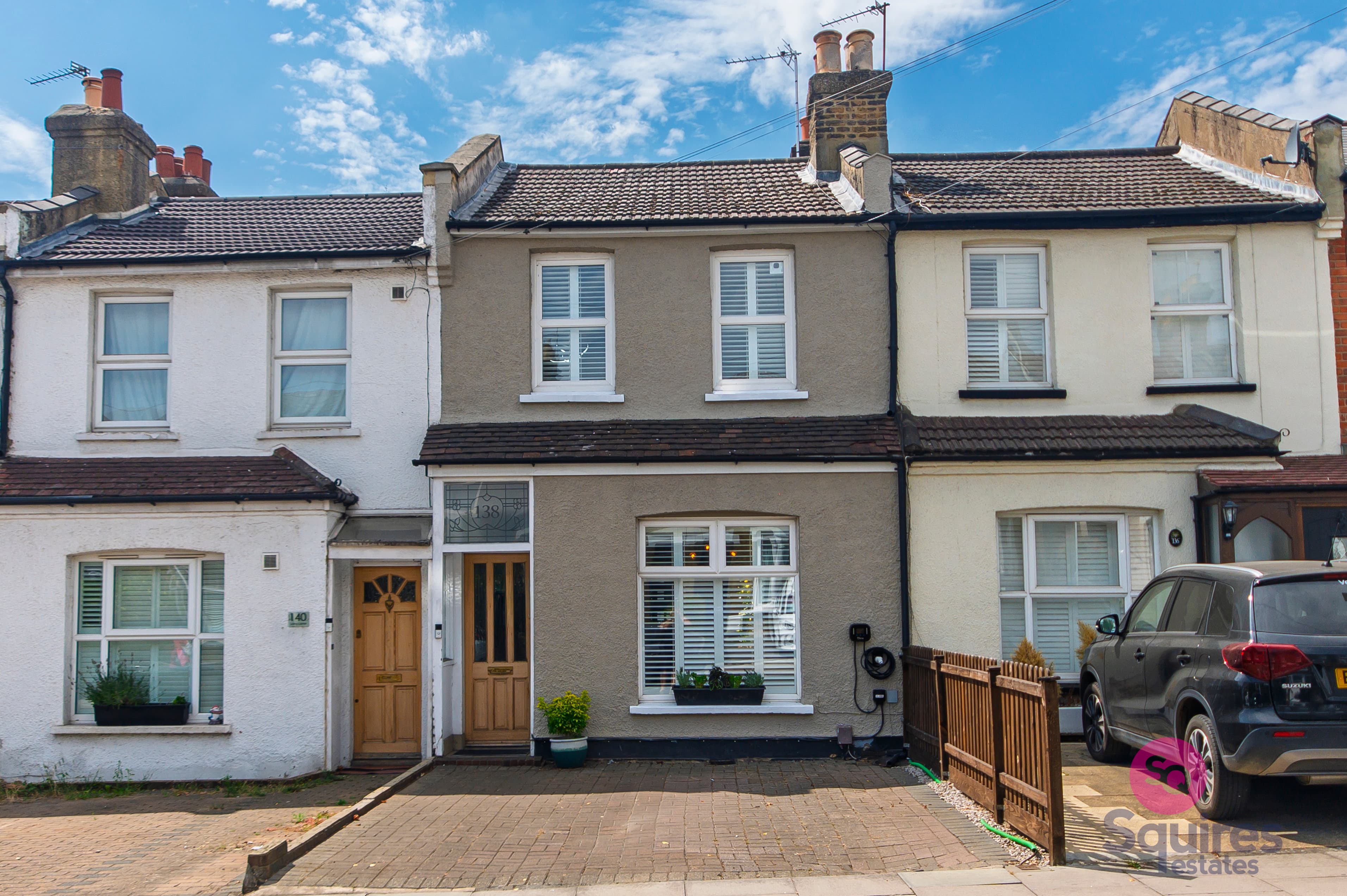Long Lane, London, N3