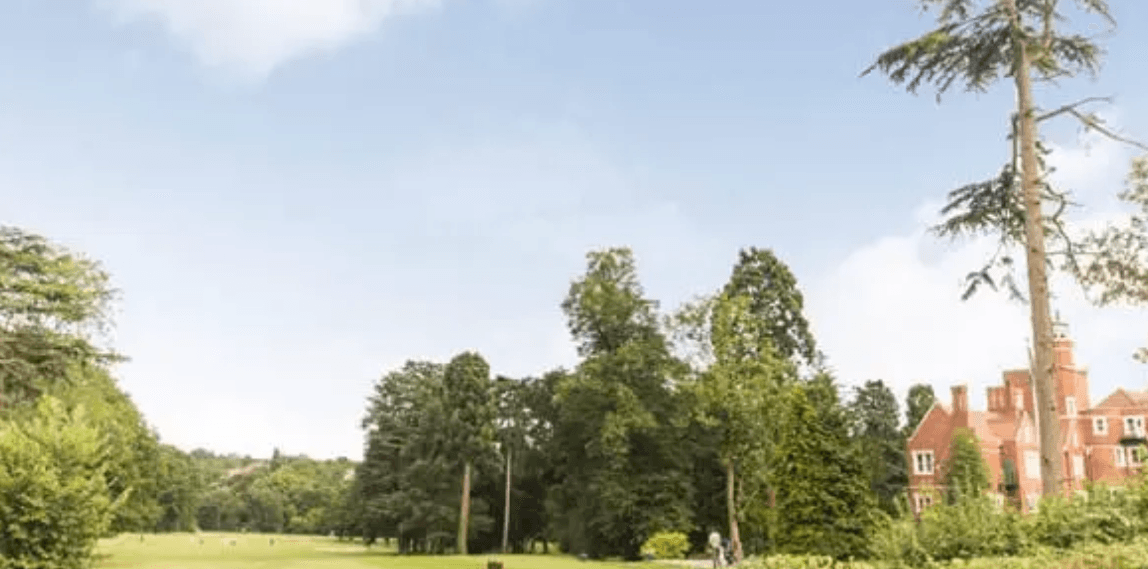 Five Reasons to Move to Mill Hill East