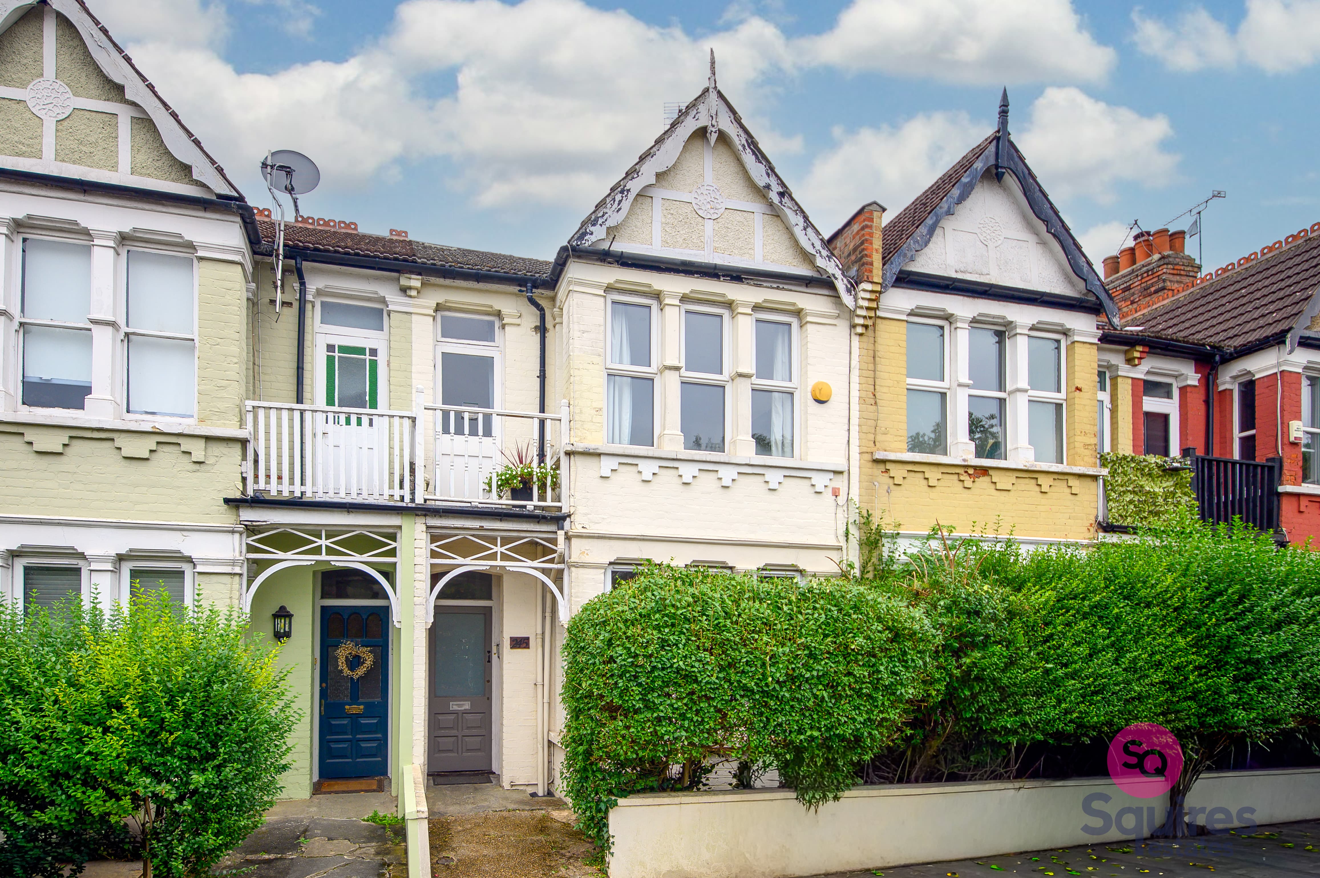 Squires Lane, London, N3