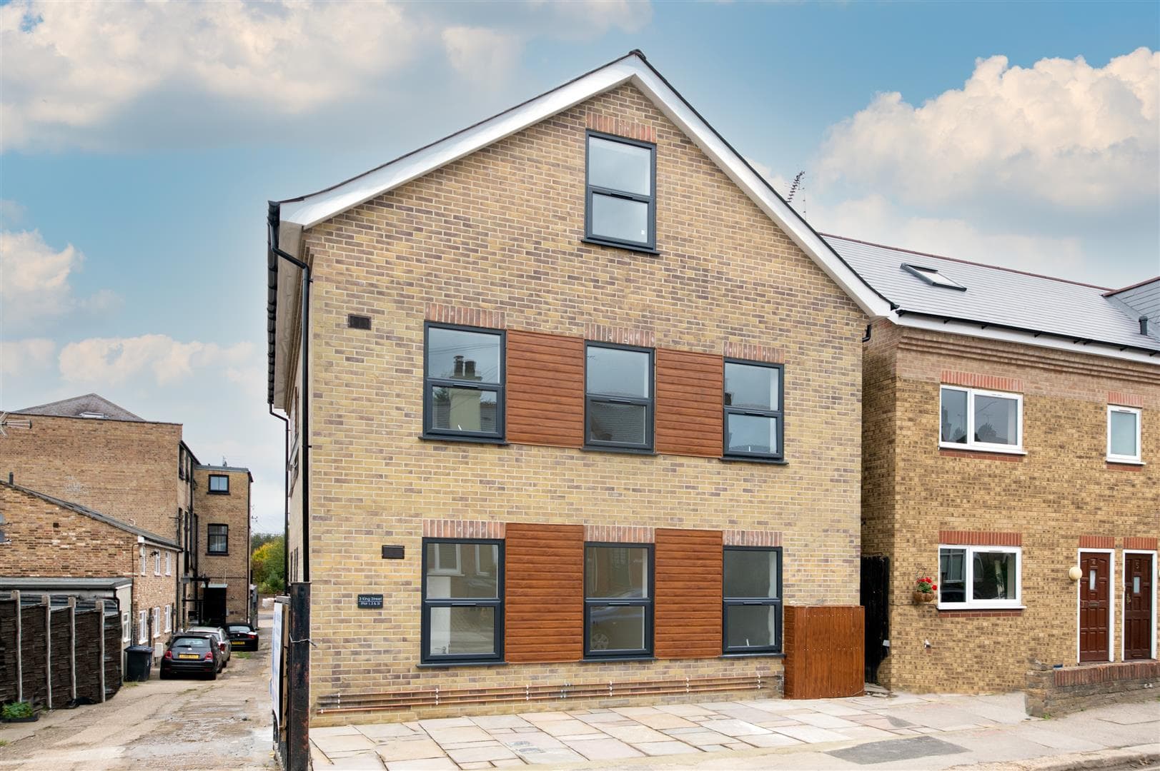 King Street Mews, London, N2