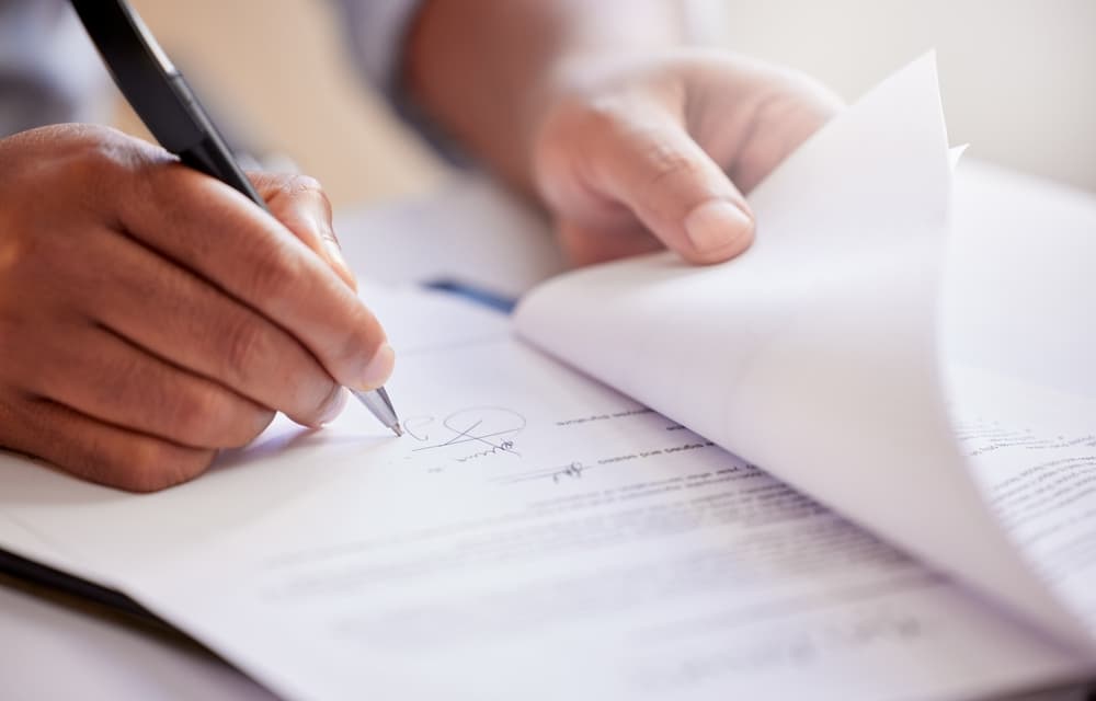 Arranging Contracts and Checks