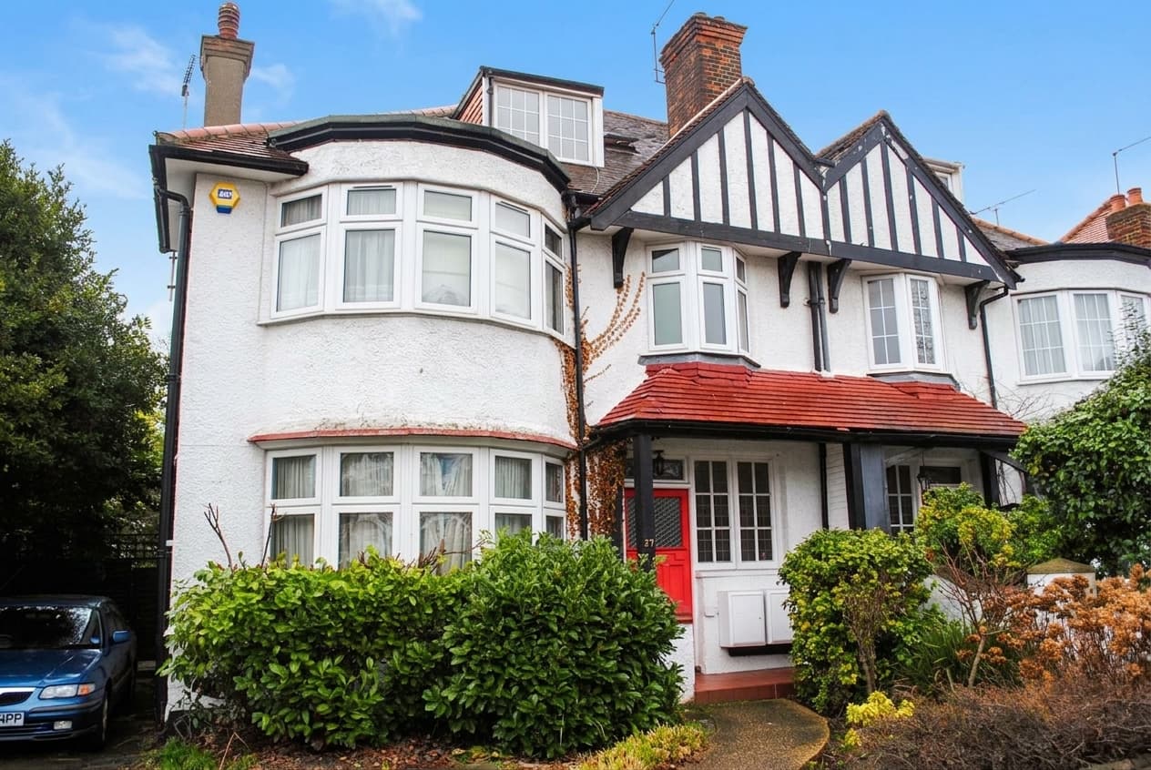 Sylvan Avenue, Mill Hill, NW7