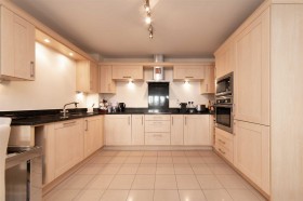 View Full Details for Mountfield Road, Finchley - EAID:squiresapi, BID:1
