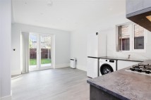 Images for Squires Lane, Finchley